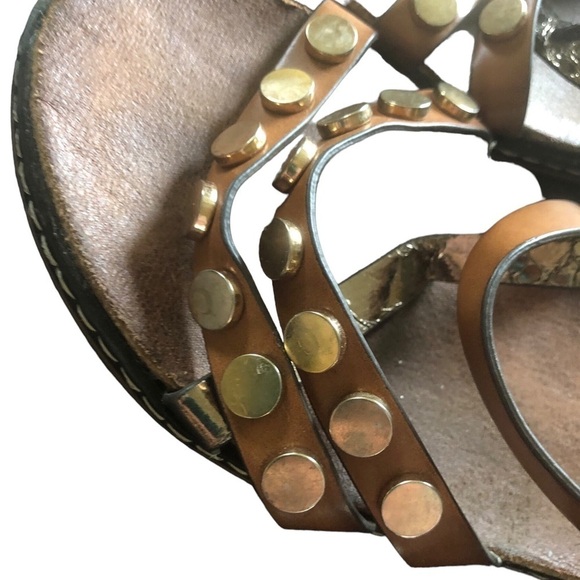 Roberto Della Croce Strappy Leather Sandal Sz. 6 Brown/Metallic Gold Rivets - Picture 2 of 5